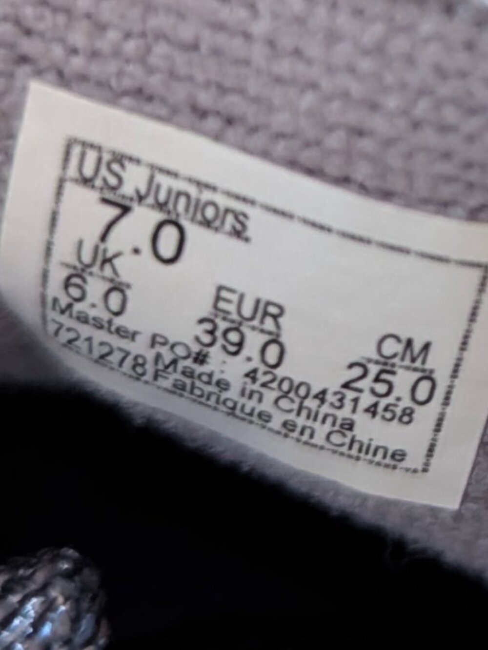 Vans High Top Sneakers - Picture 9 of 9